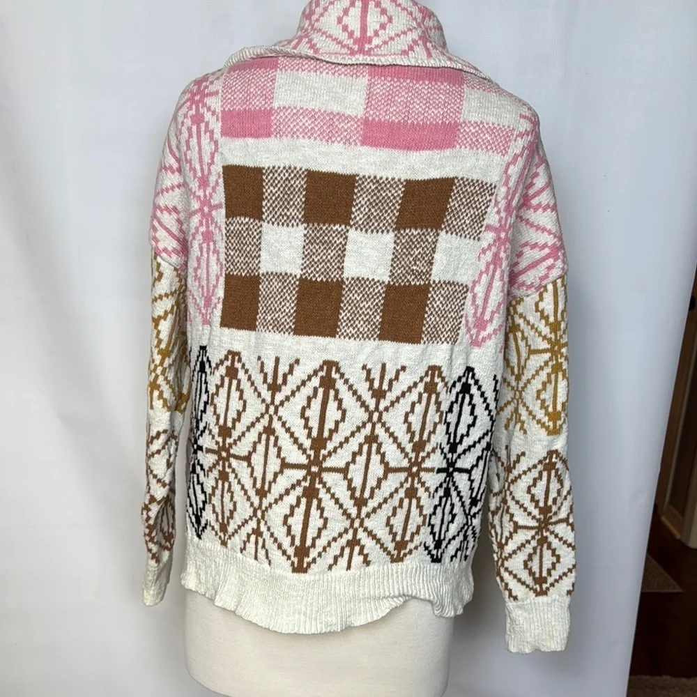 Fate Geometric Patterned Cardigan, Small - Picture 3 of 7